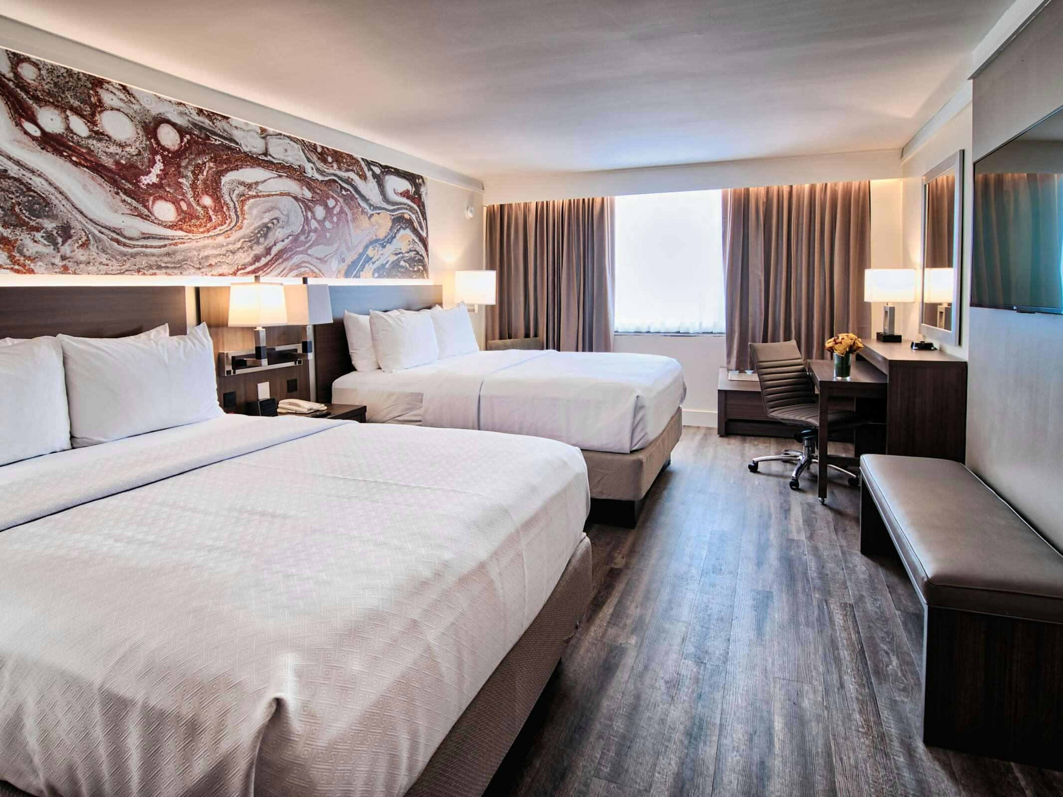 Hotel Crowne Plaza Executive Center Baton Rouge by IHG photo 3