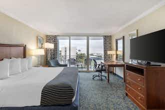 Hotel Best Western Cocoa Beach Hotel & Suites photo 1