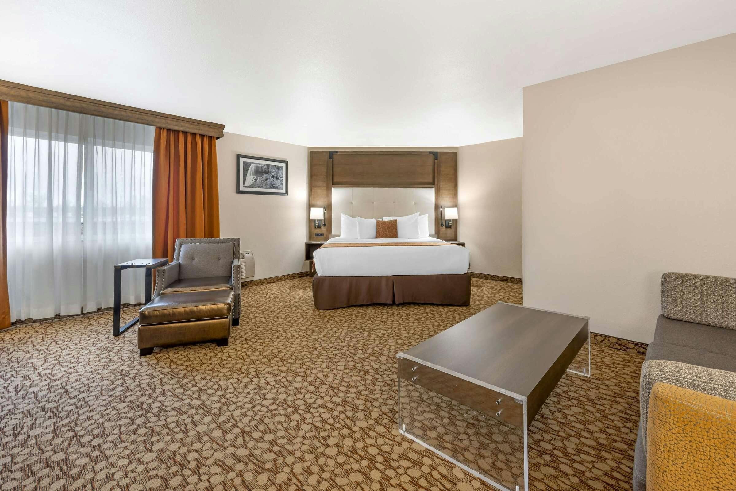 Hotel Best Western Plus Mill Creek Inn photo 1