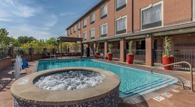 Best Western Plus DFW Airport Suites