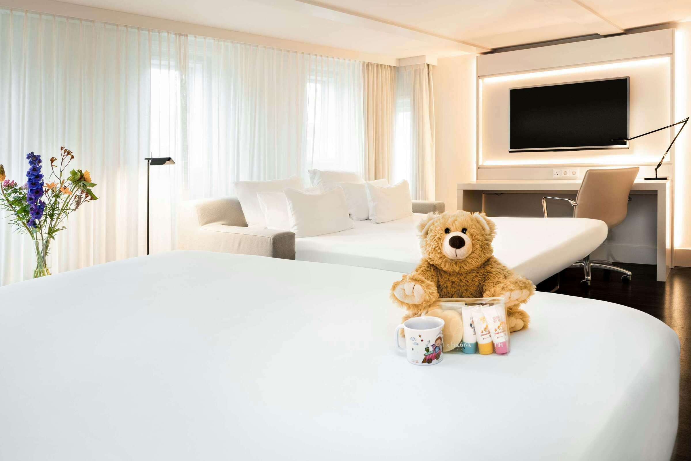 Hotel NH Collection Amsterdam Barbizon Palace photo 3