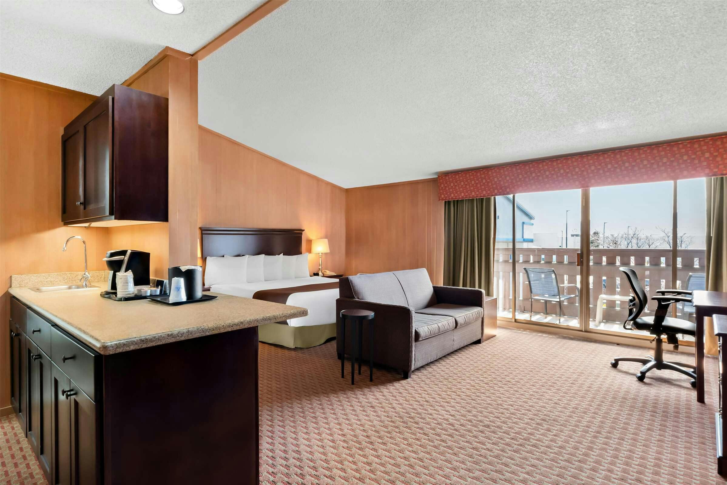 Hotel Best Western Chieftain Inn photo 1