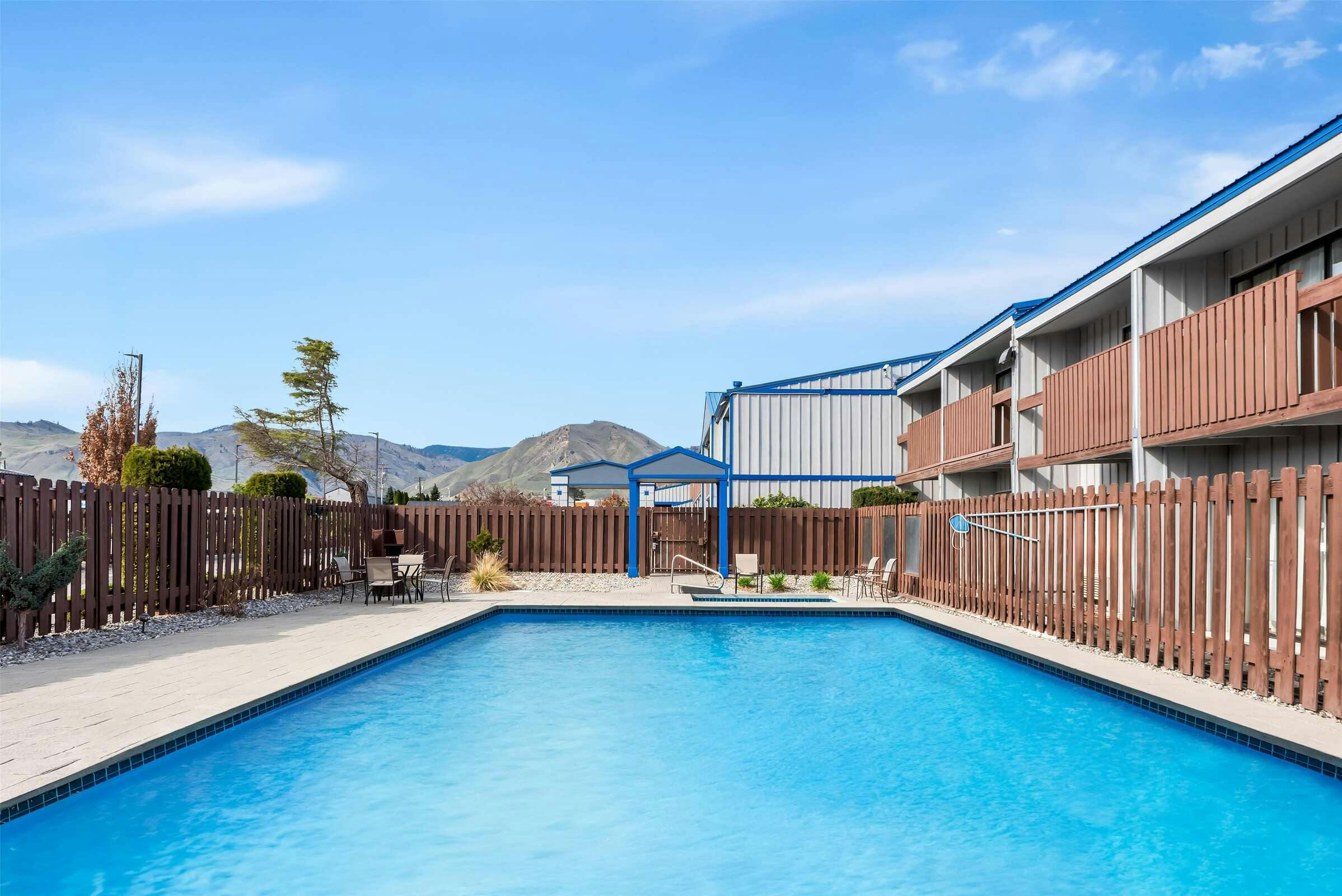 Hotel Best Western Chieftain Inn photo 3