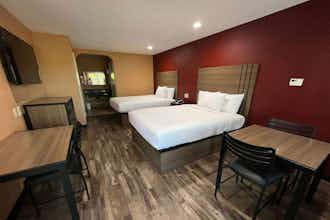 Hotel Baymont Manteca photo 2