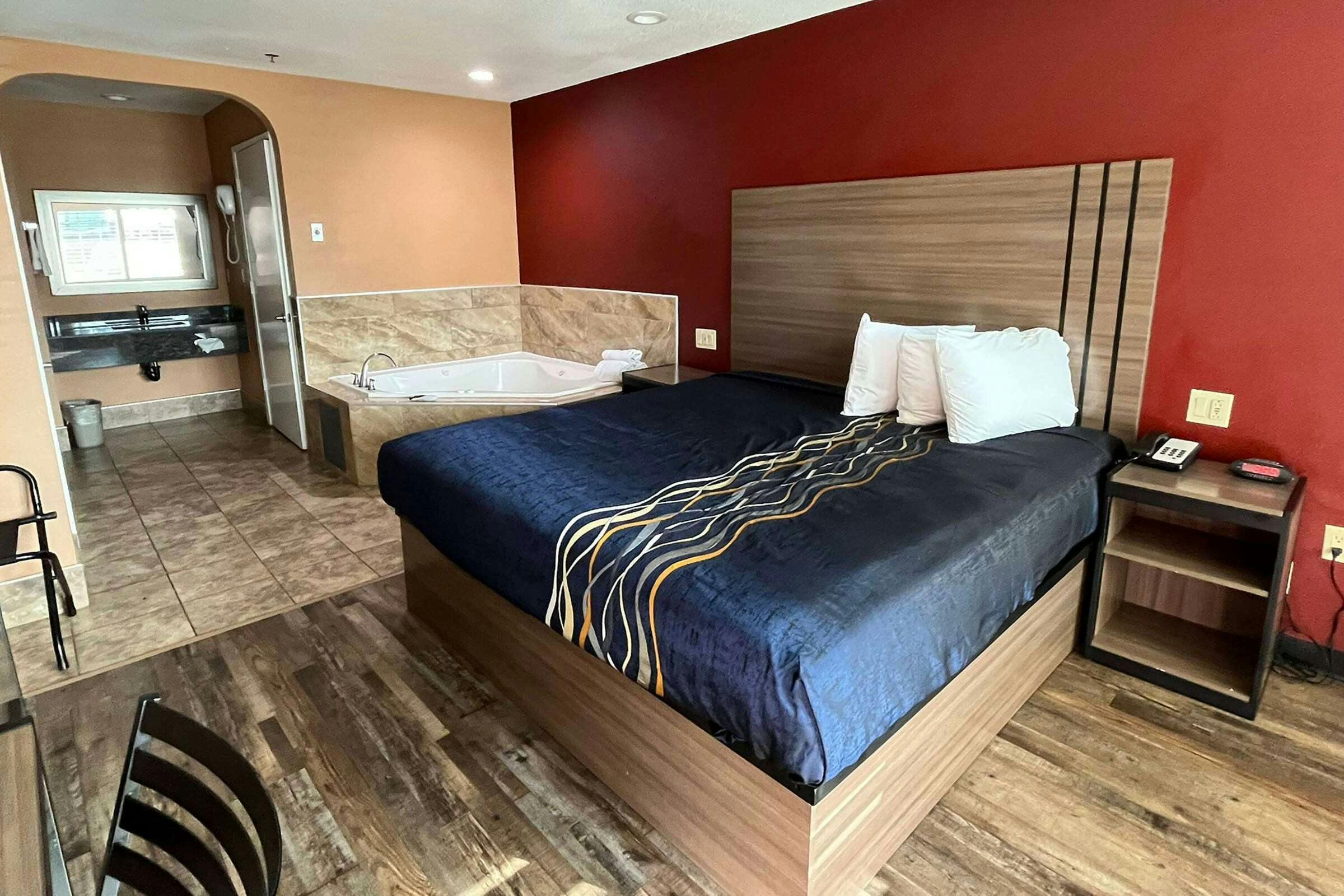 Hotel Baymont Manteca photo 1