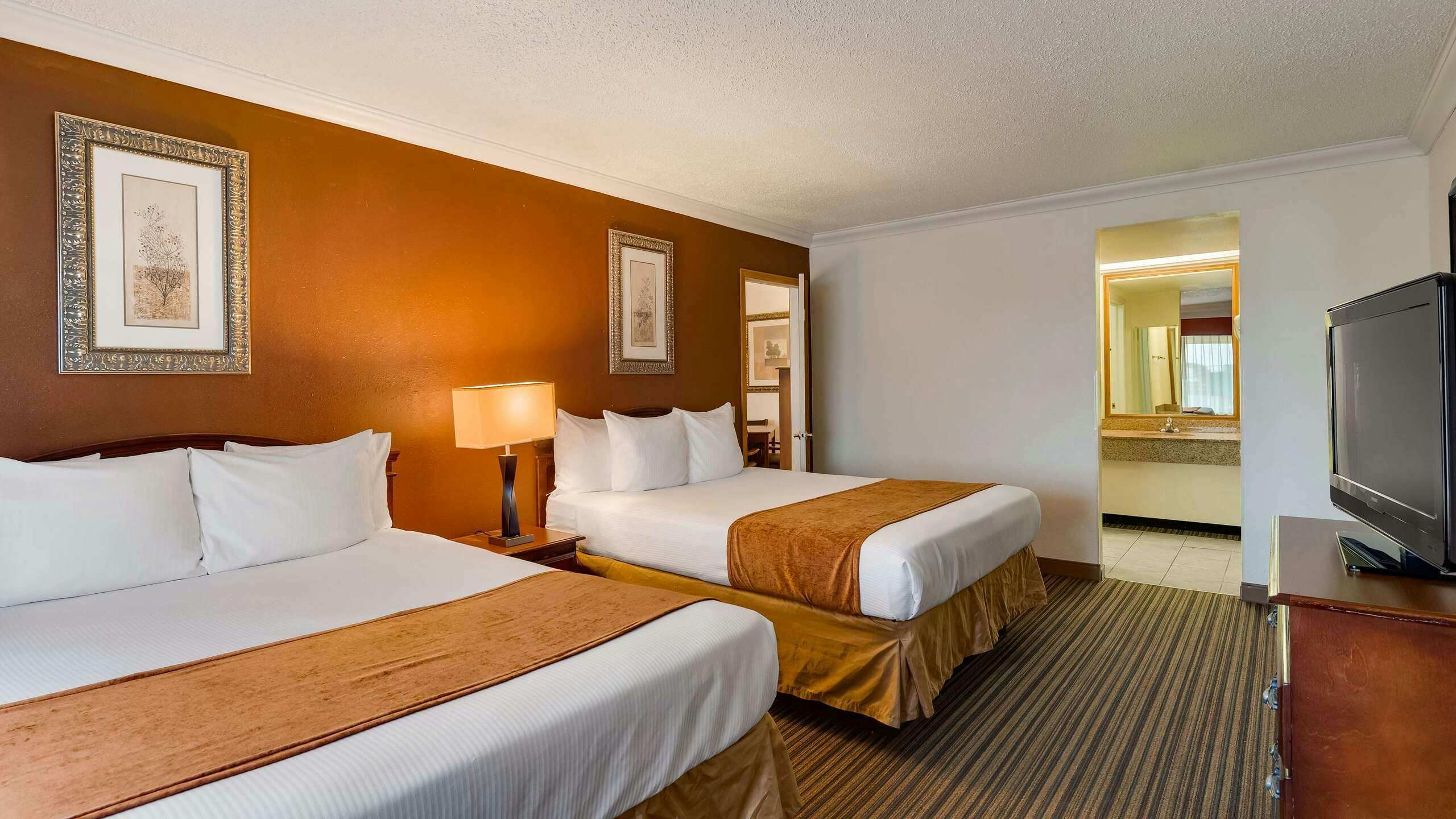 Hotel Sure Stay By Best Western Miles City photo 2
