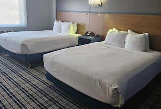 Hotel AmericInn by Wyndham Albert Lea photo 5