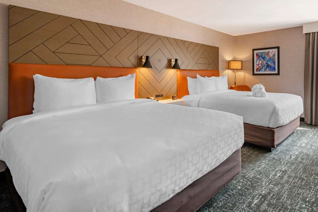 Hotel Clarion Inn Nashua, NH photo 1