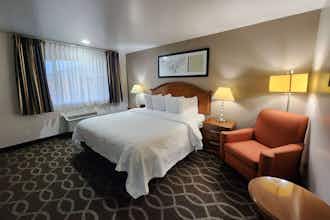 Hotel Ramada Bayside Inn and Suites photo 3