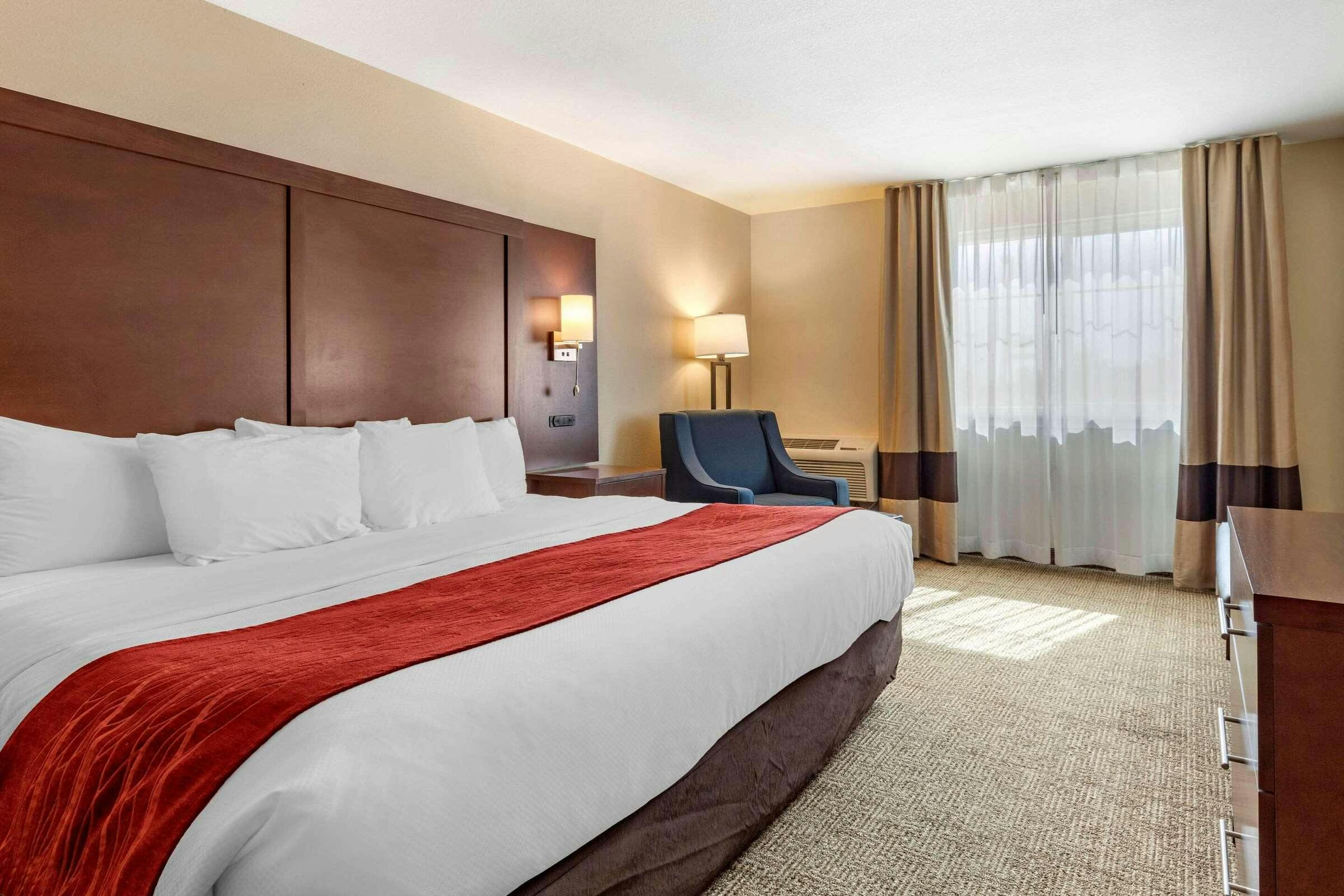 Hotel Comfort Inn Santa Rosa on Route 66 photo 1