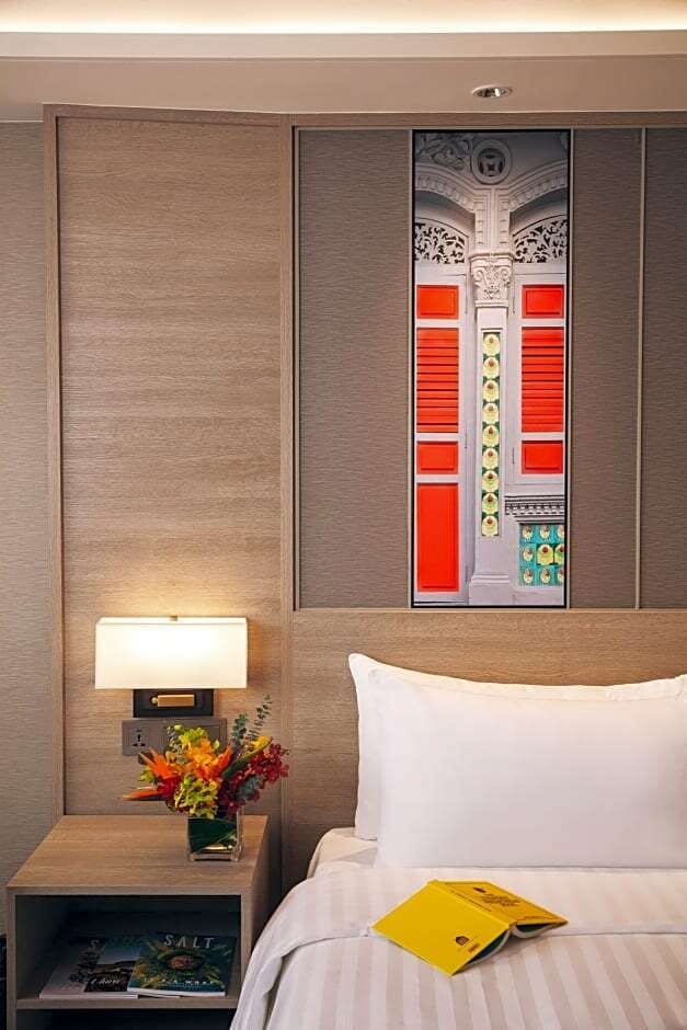 Hotel Royal Plaza on Scotts photo 2