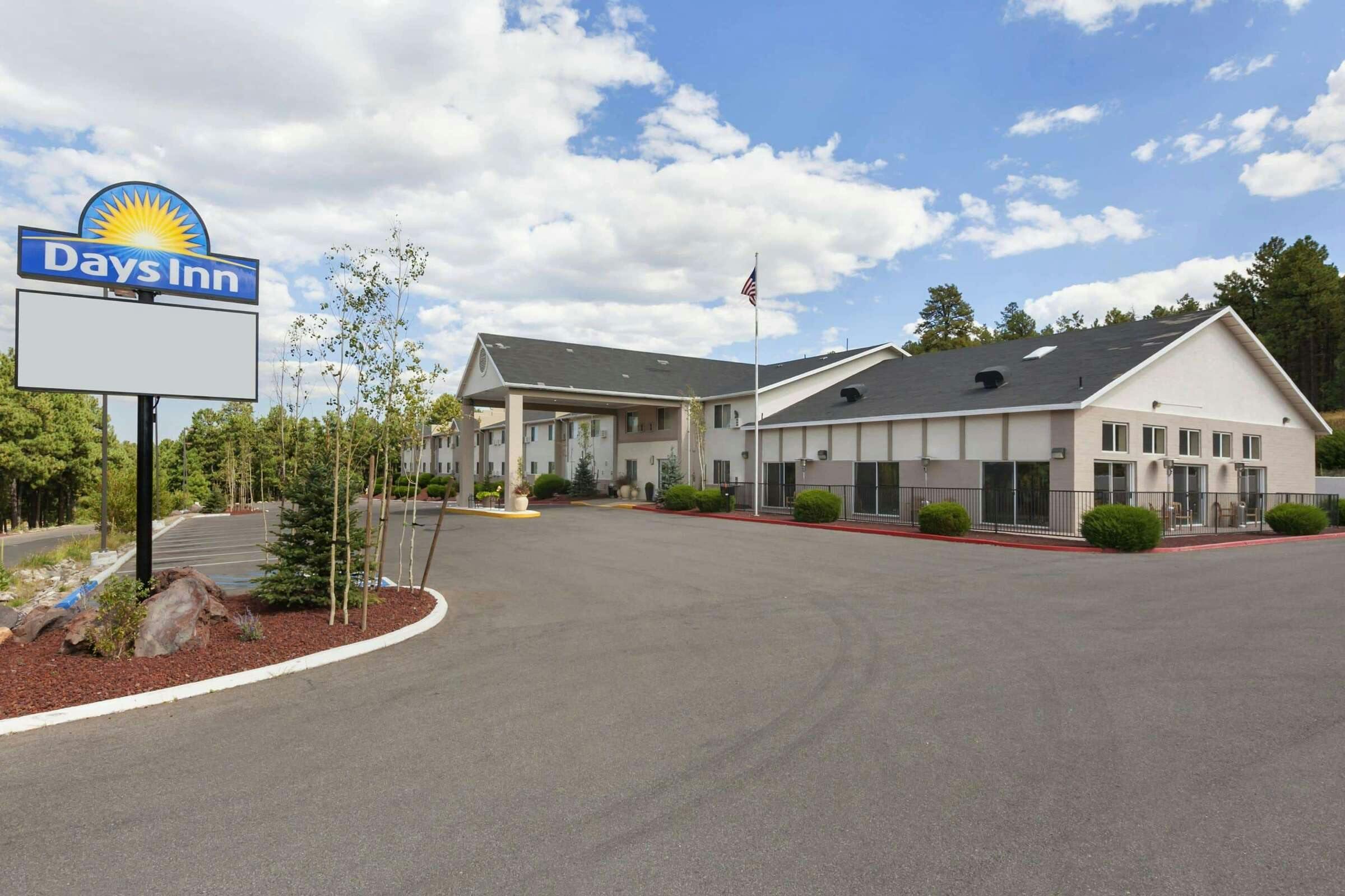 Hotel Days Inn by Wyndham Williams photo 2