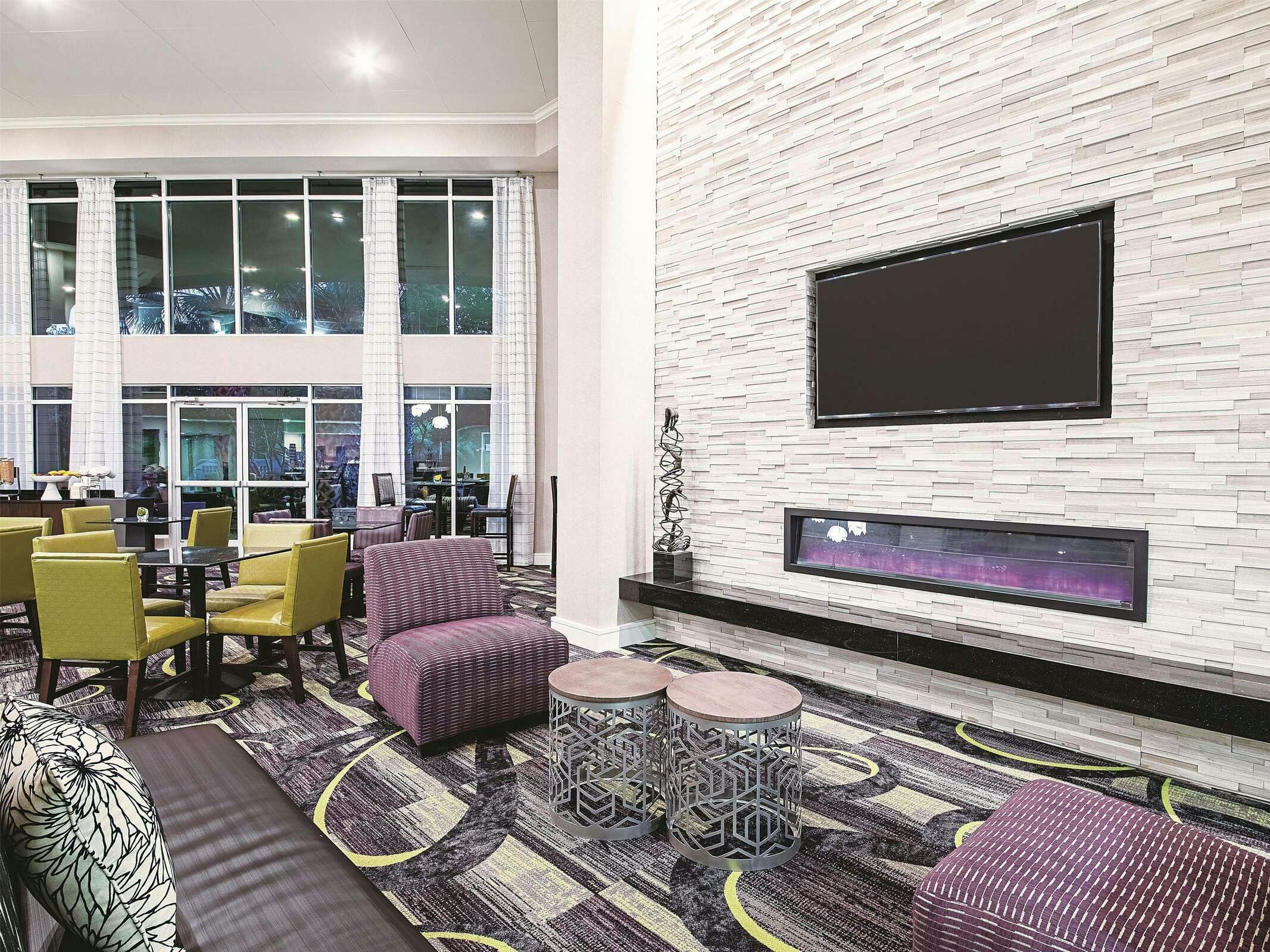 Hotel La Quinta Inn & Suites by Wyndham Austin Airport photo 5