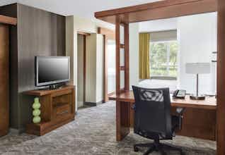 Hotel SpringHill Suites Long Island Brookhaven photo 2