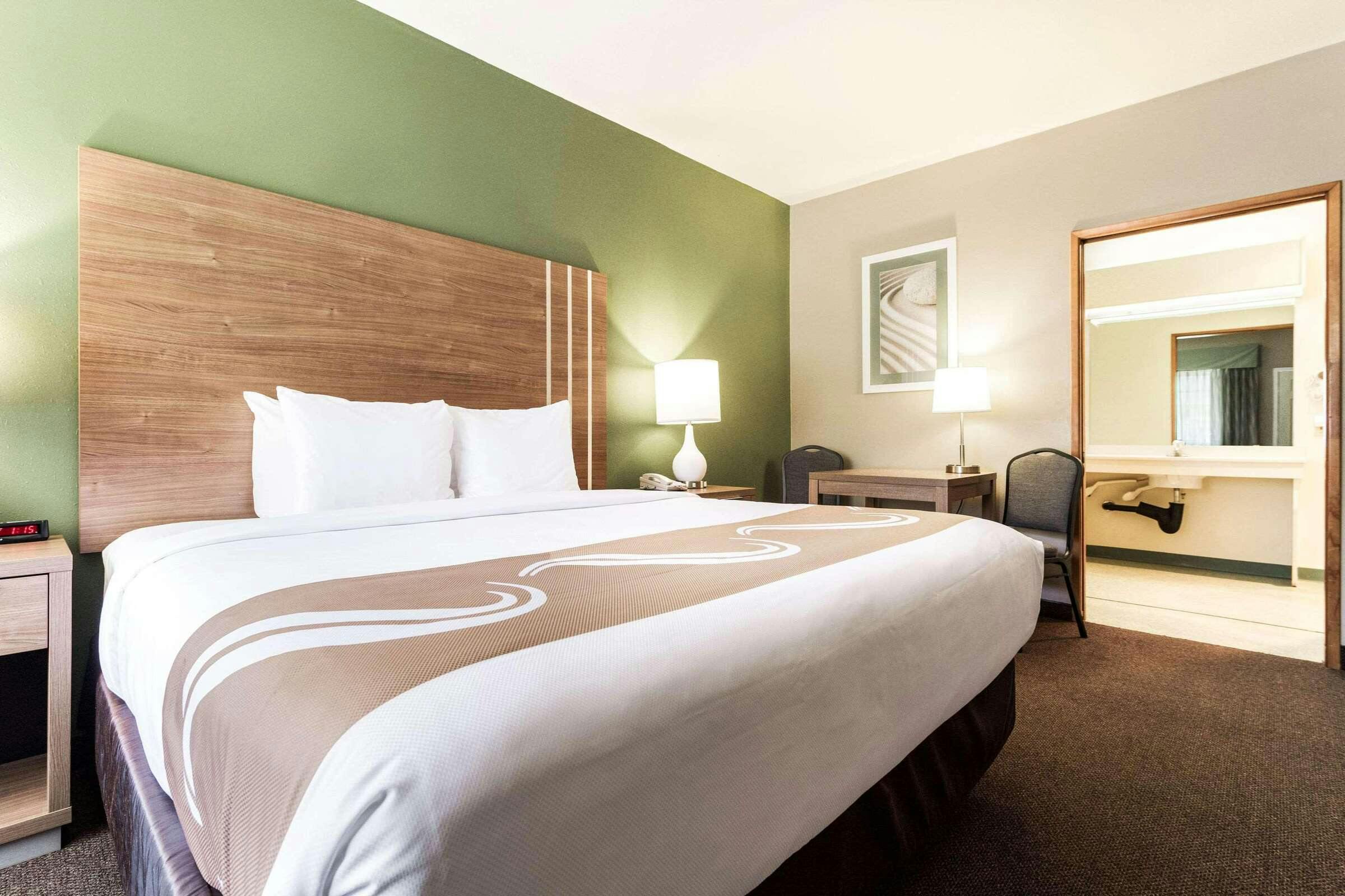 Quality Inn & Suites