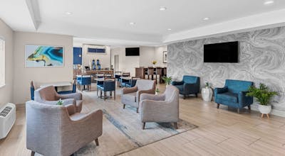 Sure Stay Plus Hotel By Best Western Ottumwa