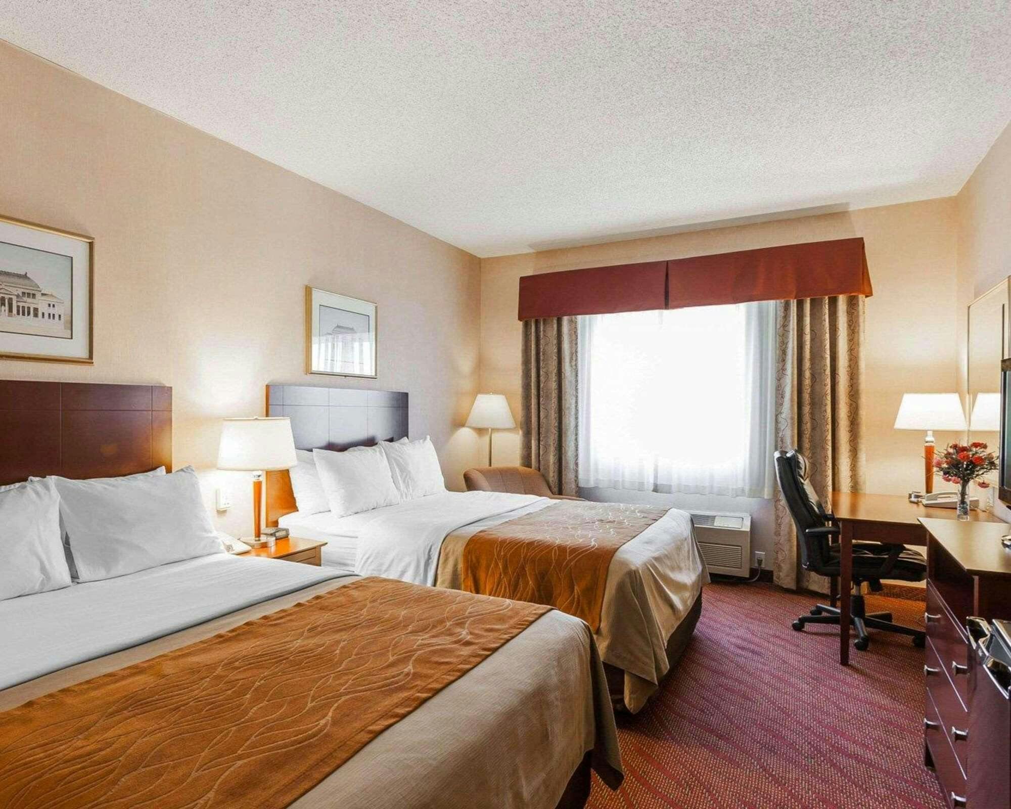 Hotel Comfort Inn Kelso - Longview photo 2