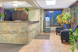 Hotel Days Inn Fort Collins photo 1