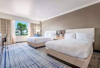 Hotel DoubleTree by Hilton South Charlotte Tyvola photo 1