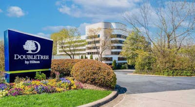 DoubleTree by Hilton South Charlotte Tyvola