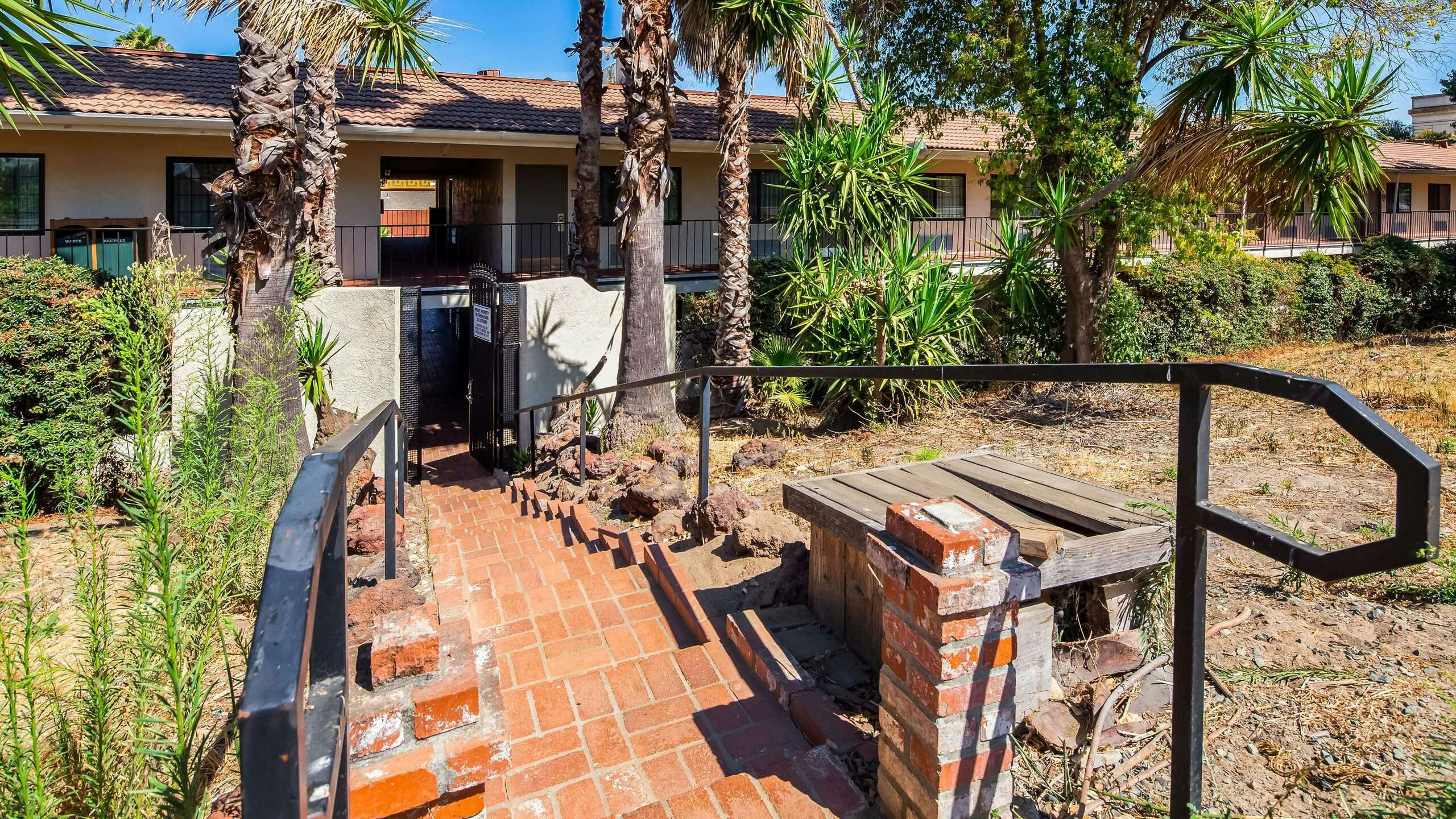 Hotel Best Western Sandman Motel photo 1