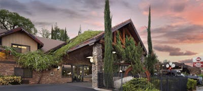 Best Western Plus Yosemite Gateway Inn