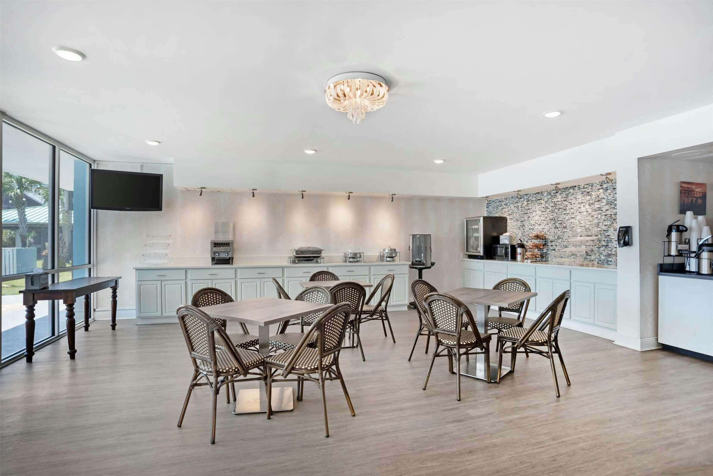 Hotel Best Western Navarre Waterfront photo 5