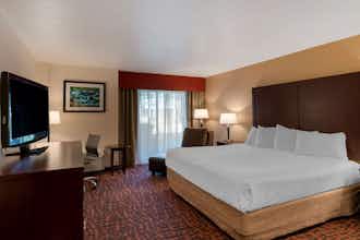 Hotel Best Western Pony Soldier Inn - Airport photo 2