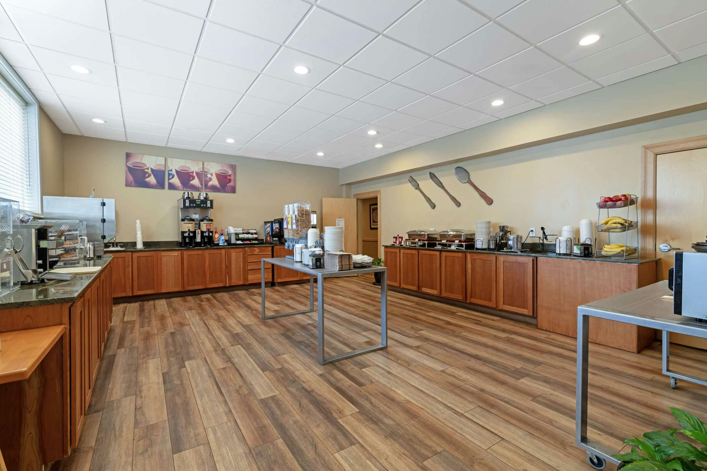 Hotel Best Western Plus Windjammer Inn & Conference Center photo 1