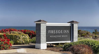 Fireside Inn on Moonstone Beach