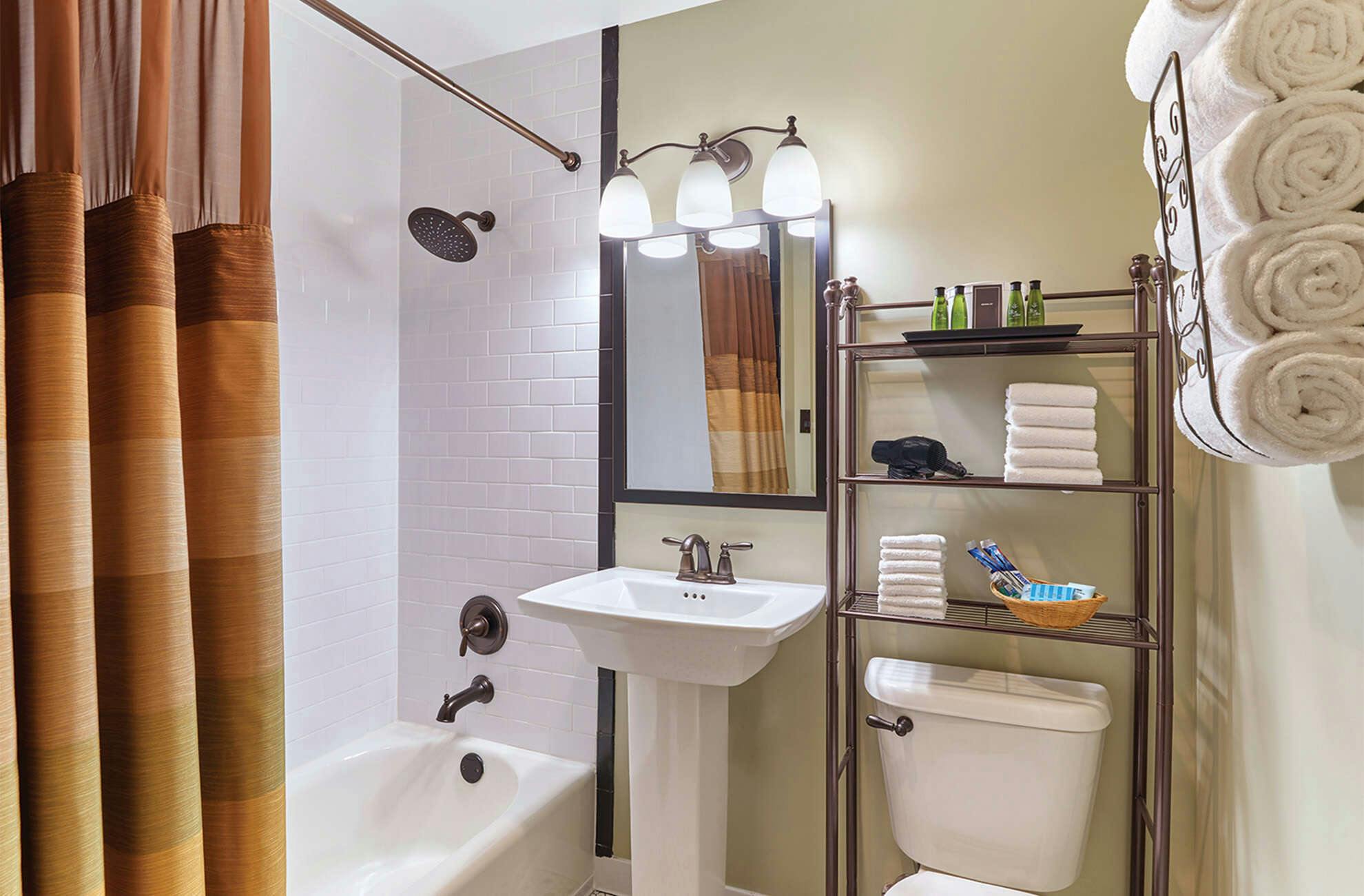 Hotel Historic Haunted Hotel Apache photo 3