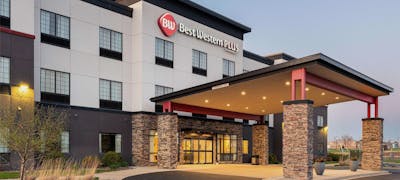 Best Western Plus New Richmond Inn & Suites