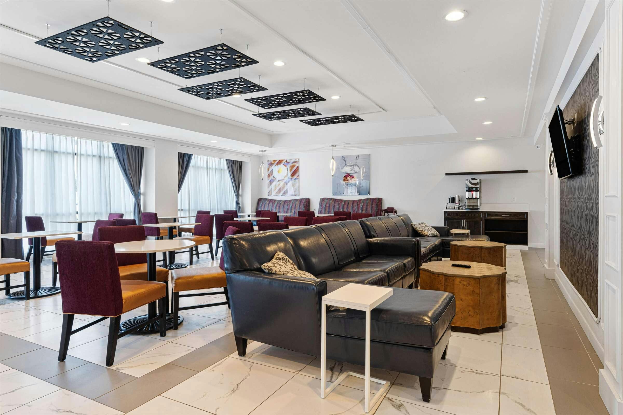 Hotel Best Western Plus New Richmond Inn & Suites photo 3