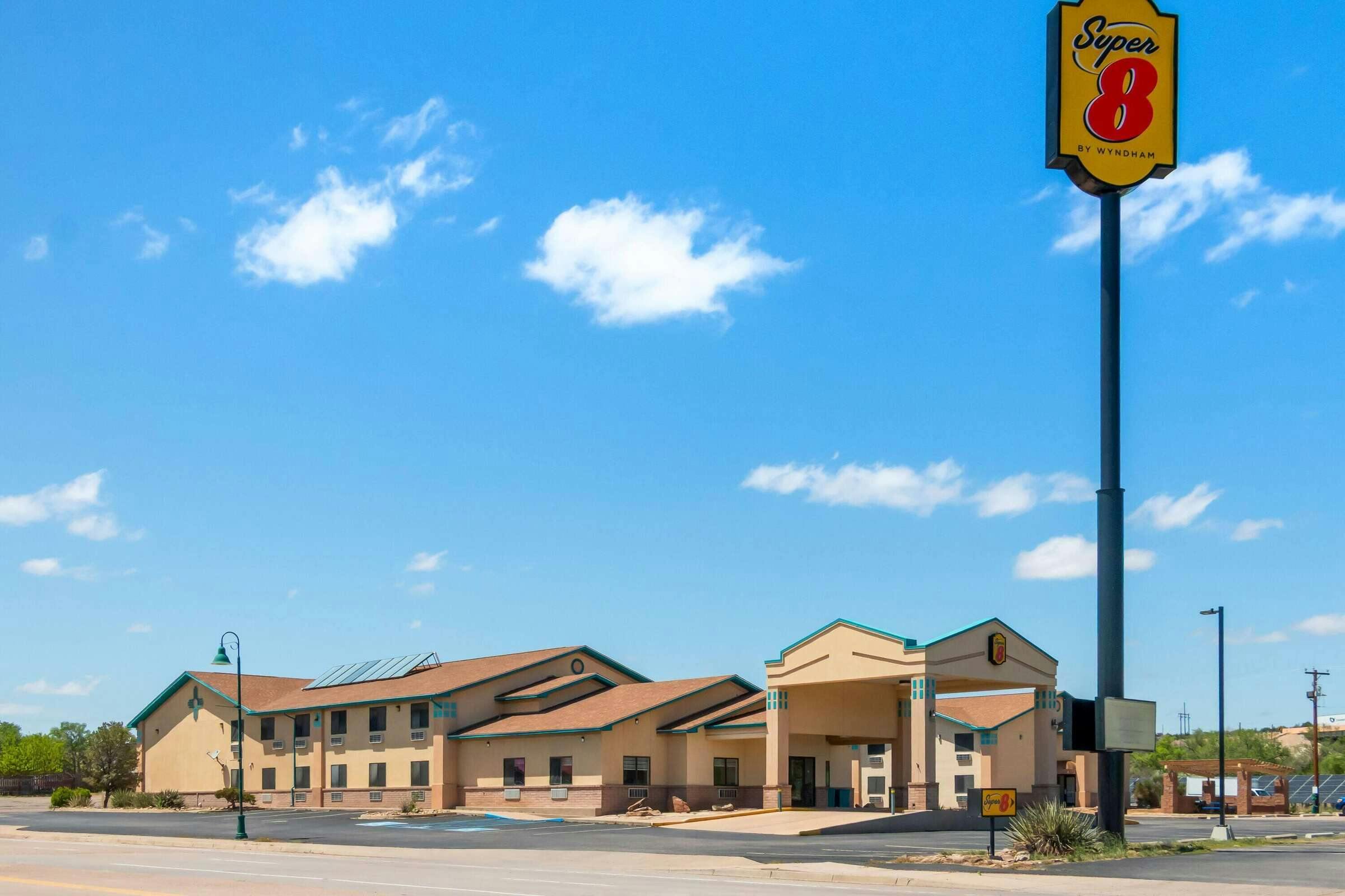 Hotel Super 8 Santa Rosa photo 2