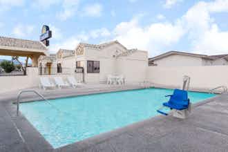 Hotel Days Inn by Wyndham Kingman West photo 3