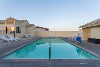 Hotel Days Inn by Wyndham Kingman West photo 4