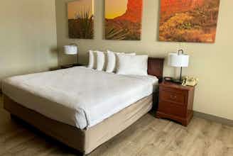 Hotel Days Inn by Wyndham Kingman West photo 5