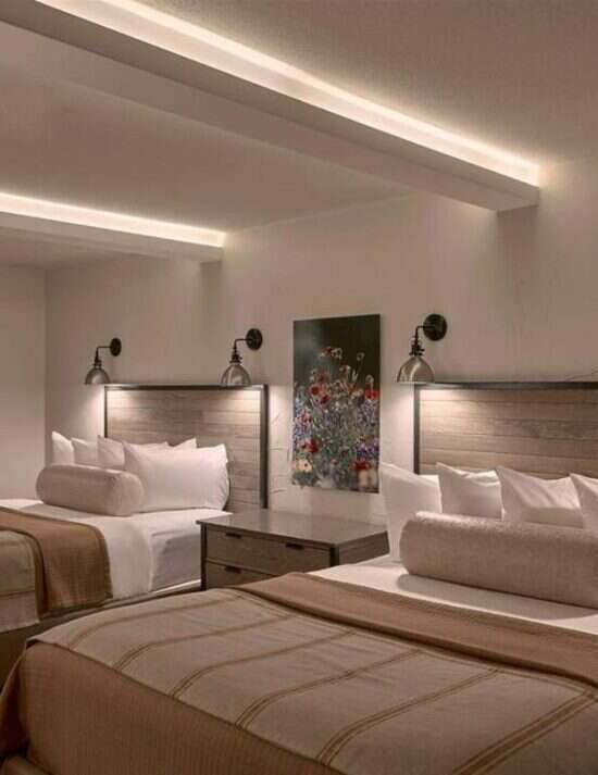 Hotel Fredericksburg Inn and Suites photo 5