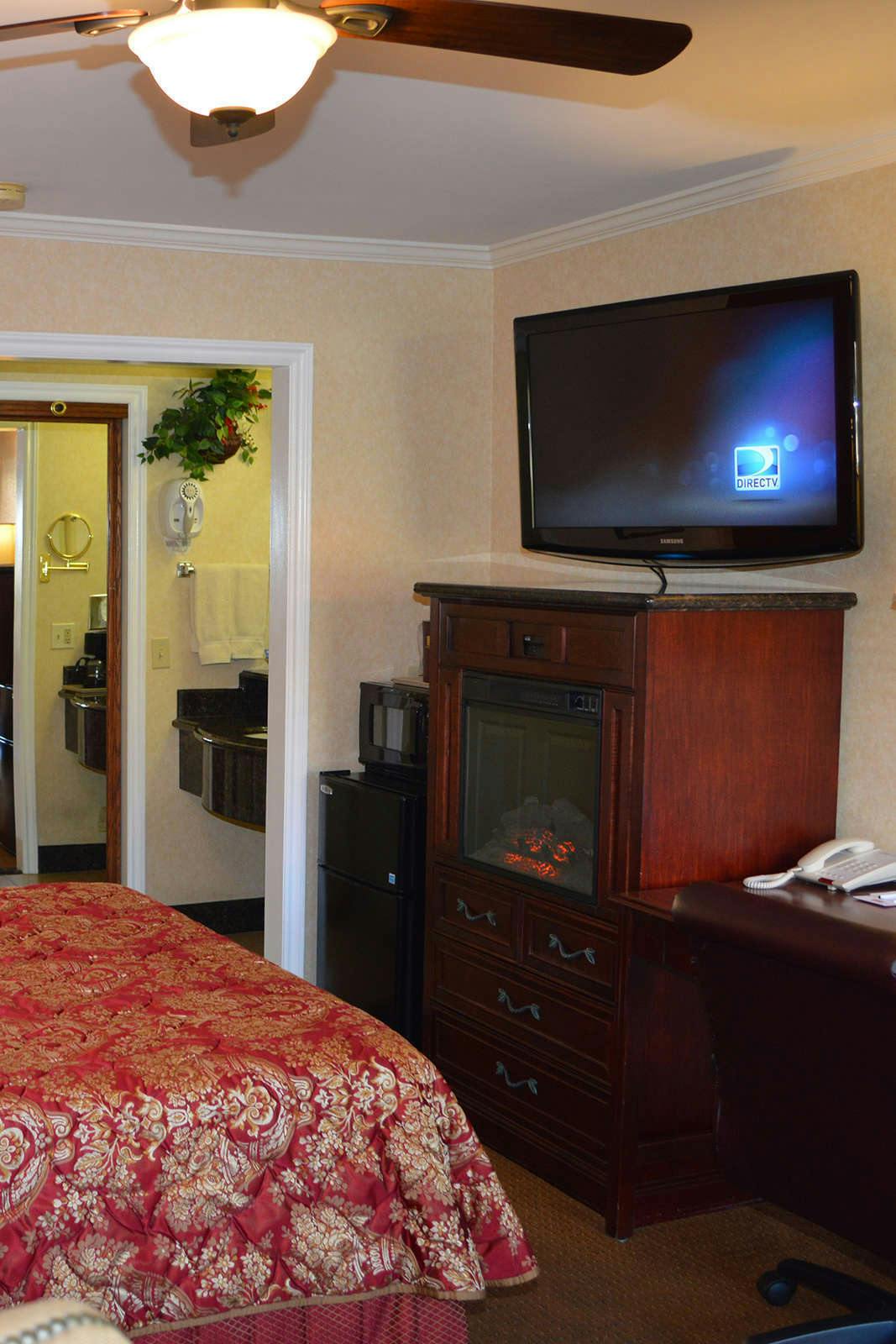 Hotel Dynasty Suites Redlands photo 2