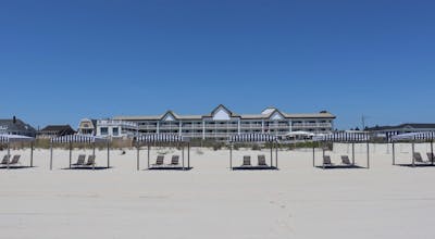 Montreal Beach Resort