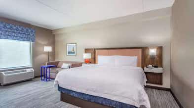 Hotel Hampton Inn & Suites Kittery-Portsmouth photo 3
