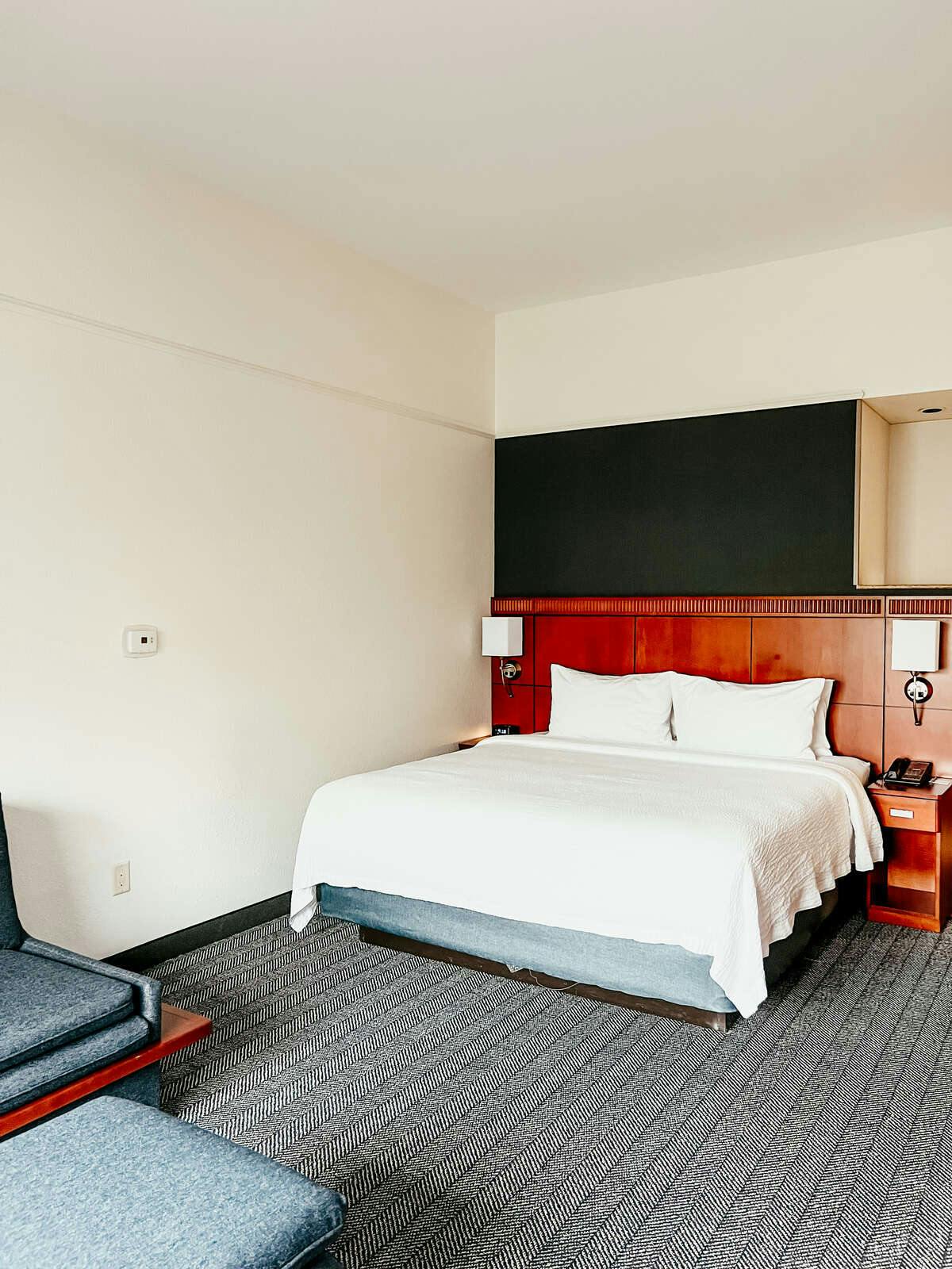 Hotel Courtyard by Marriott Madison West Middleton photo 3