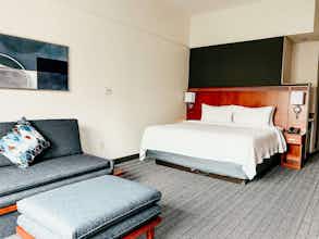 Hotel Courtyard by Marriott Madison West Middleton photo 5