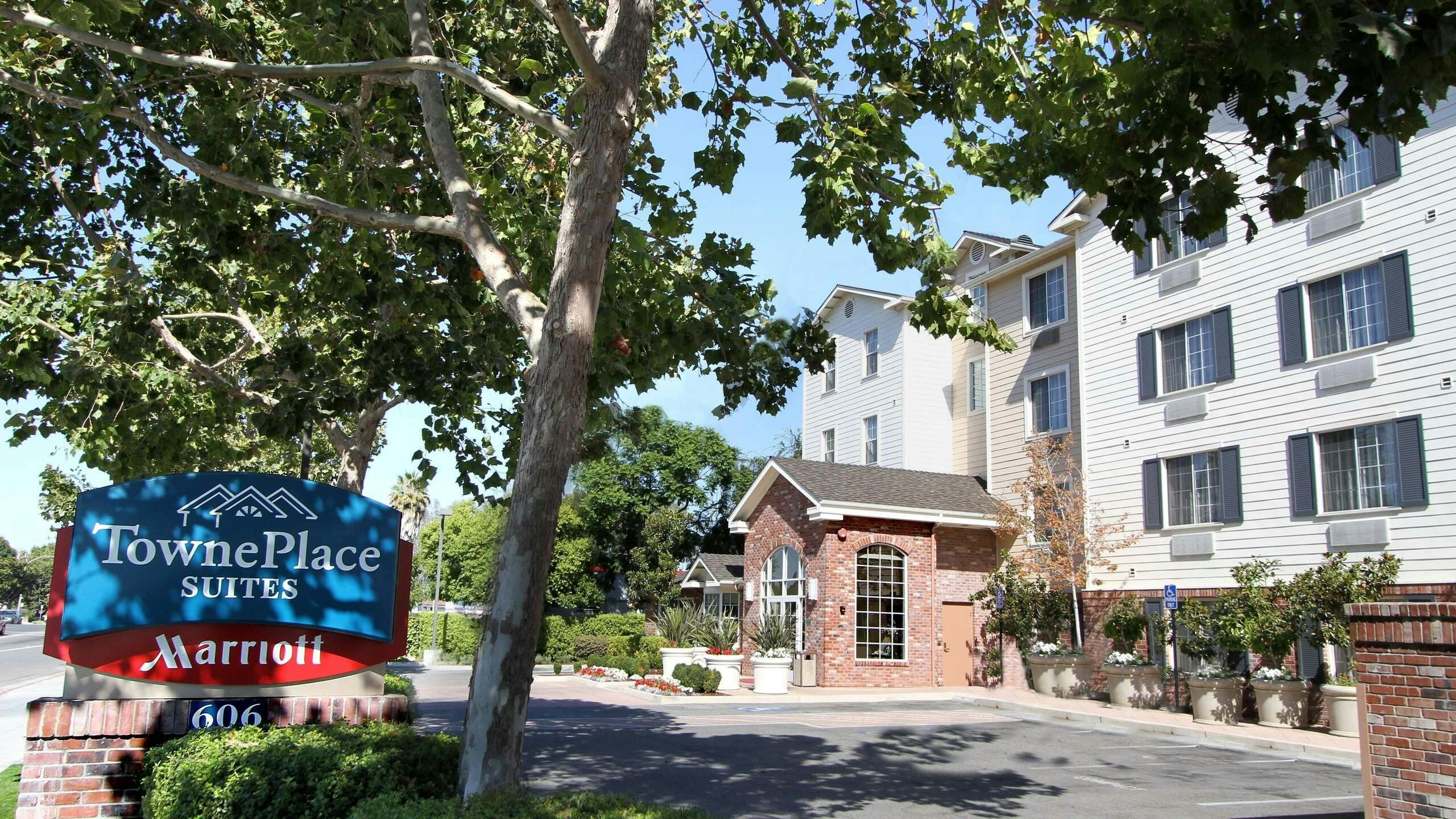 Hotel Towneplace Suites by Marriott Sunnyvale Silicon Valley photo 1