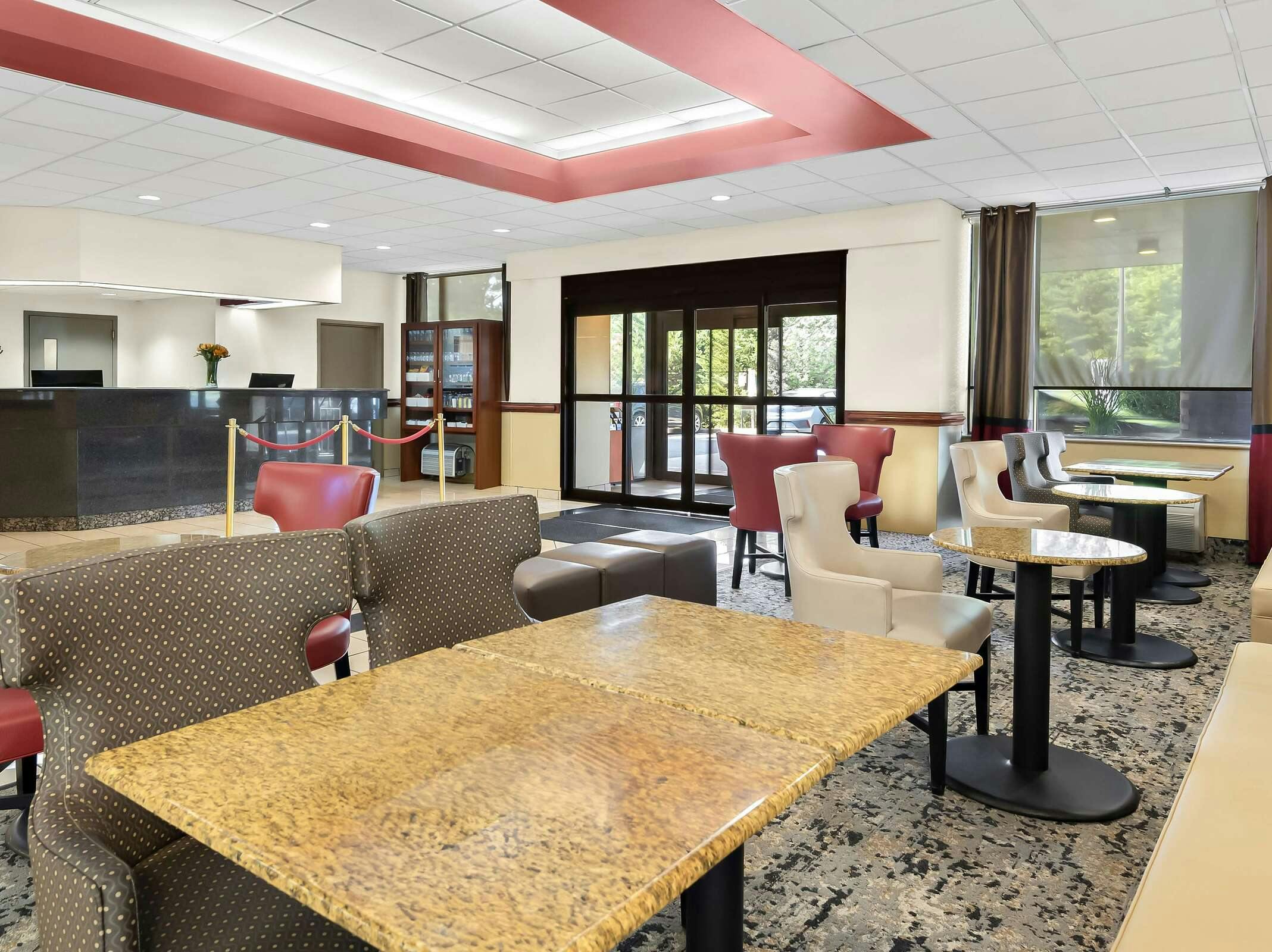 Hotel Best Western Potomac Mills photo 1