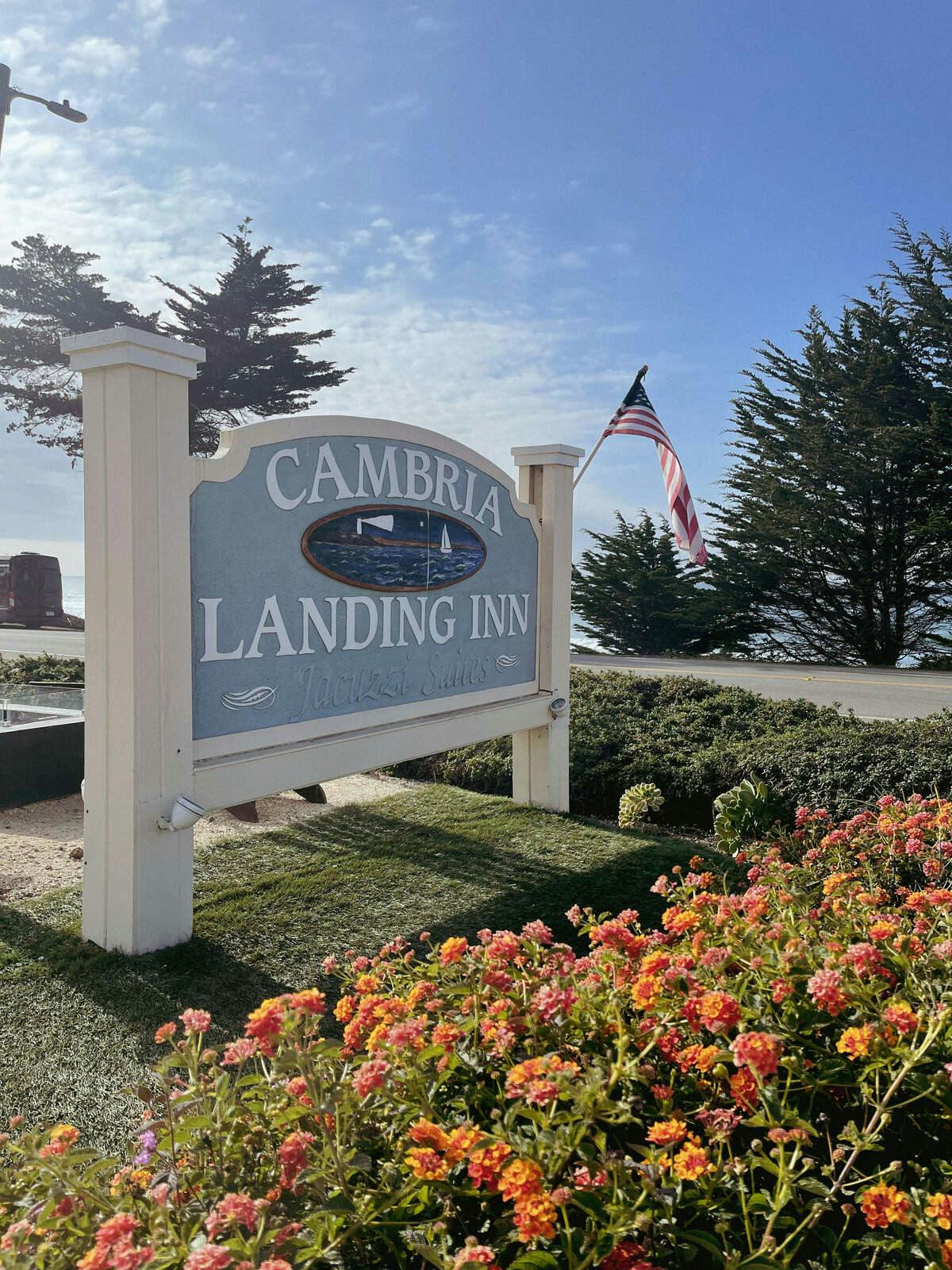Cambria Landing Inn & Suites