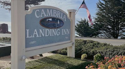 Cambria Landing Inn & Suites