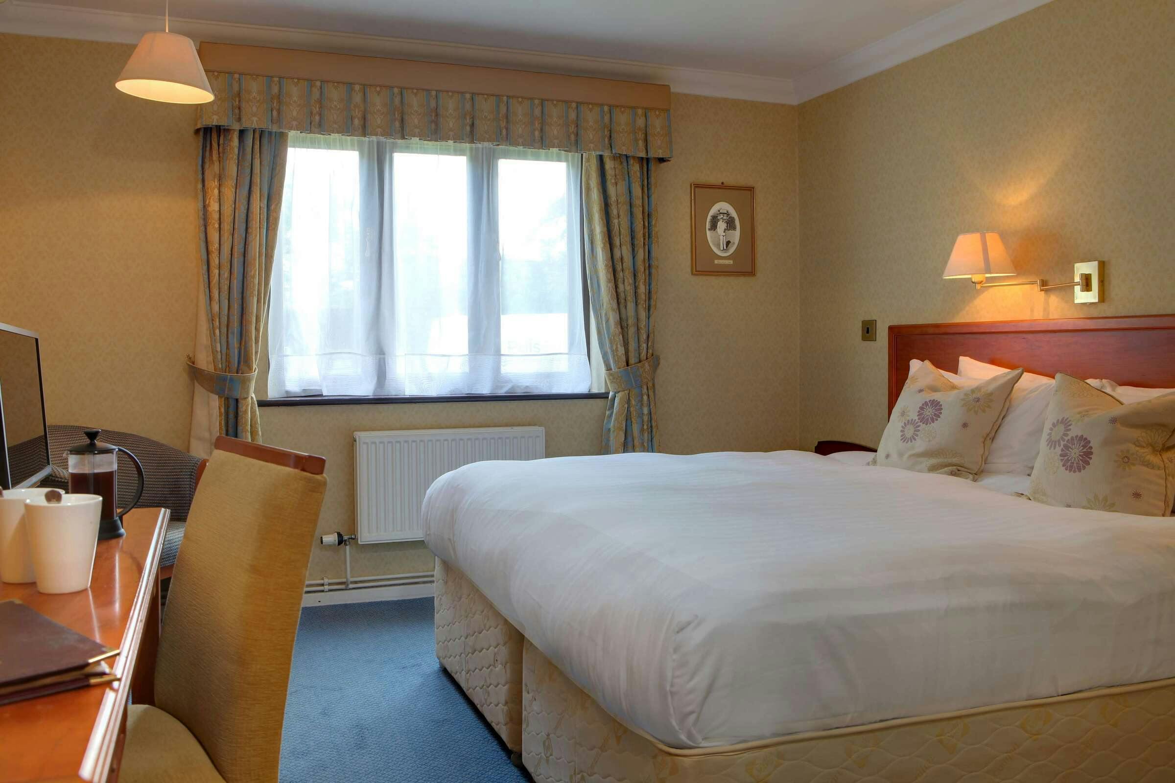 Hotel Best Western Plus Grim's Dyke Hotel photo 3