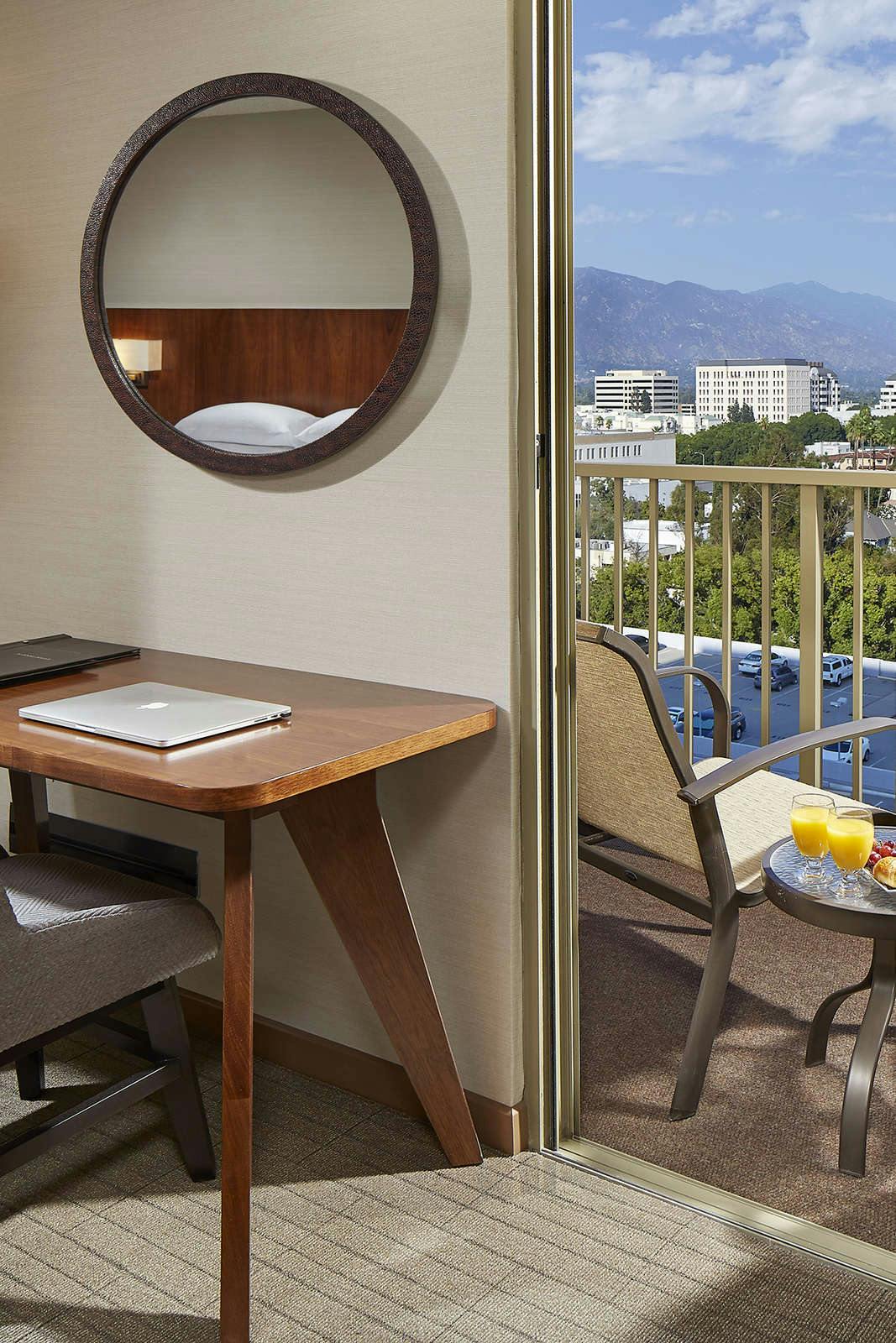 Hotel Hilton Pasadena photo 4