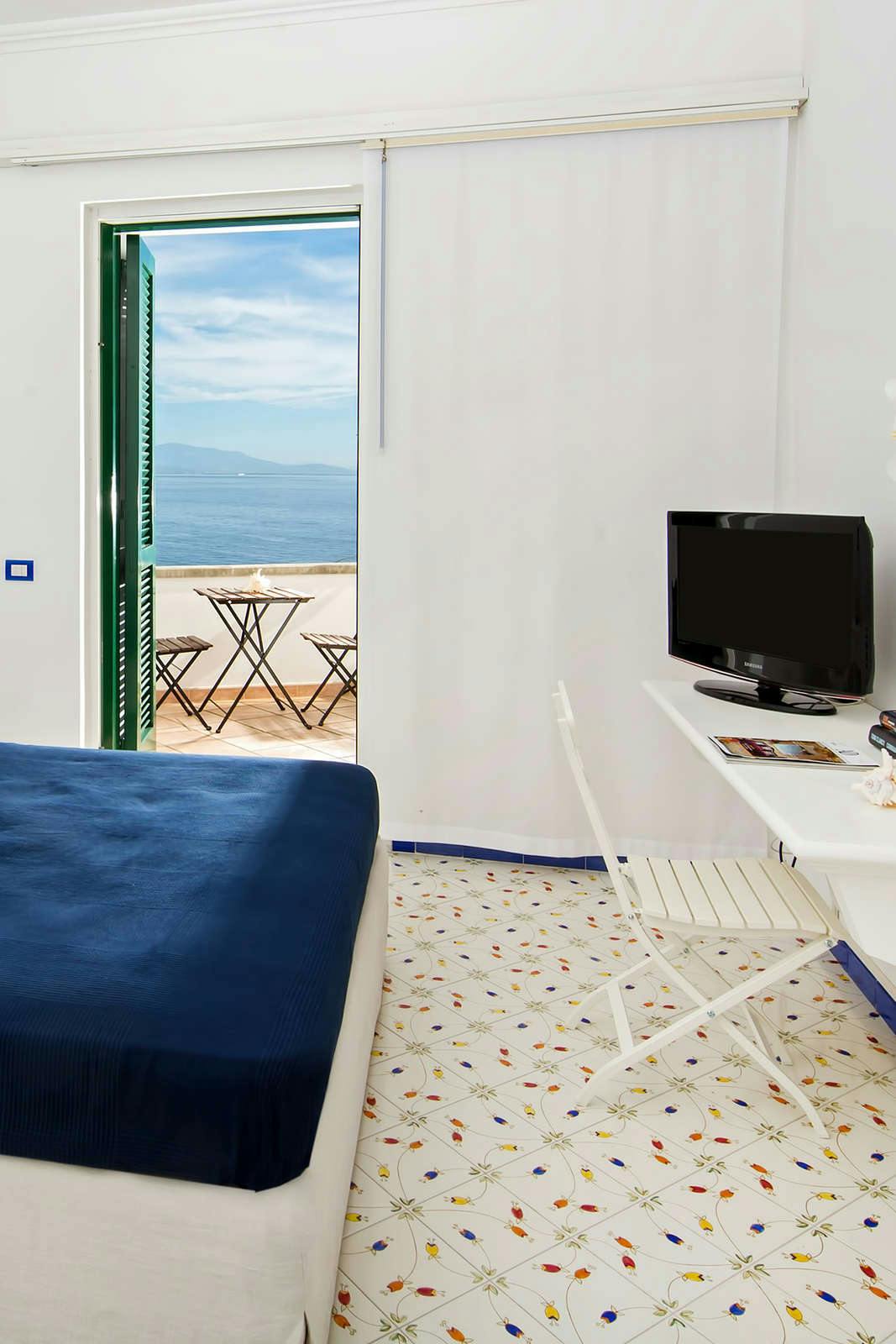 Hotel Le Terrazze - Adults Only photo 3